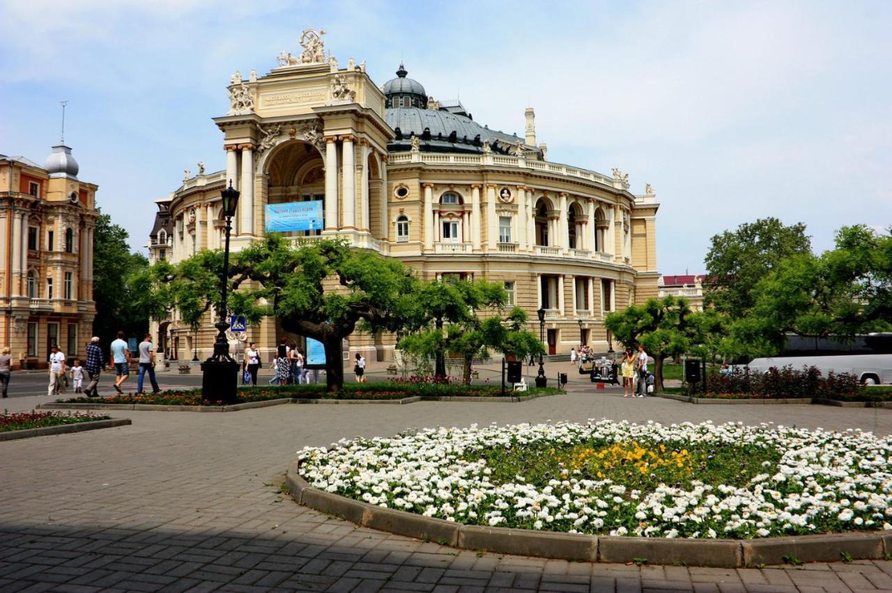 Center Of Odessa. Comfortable 2 Rooms Apartment Exteriér fotografie