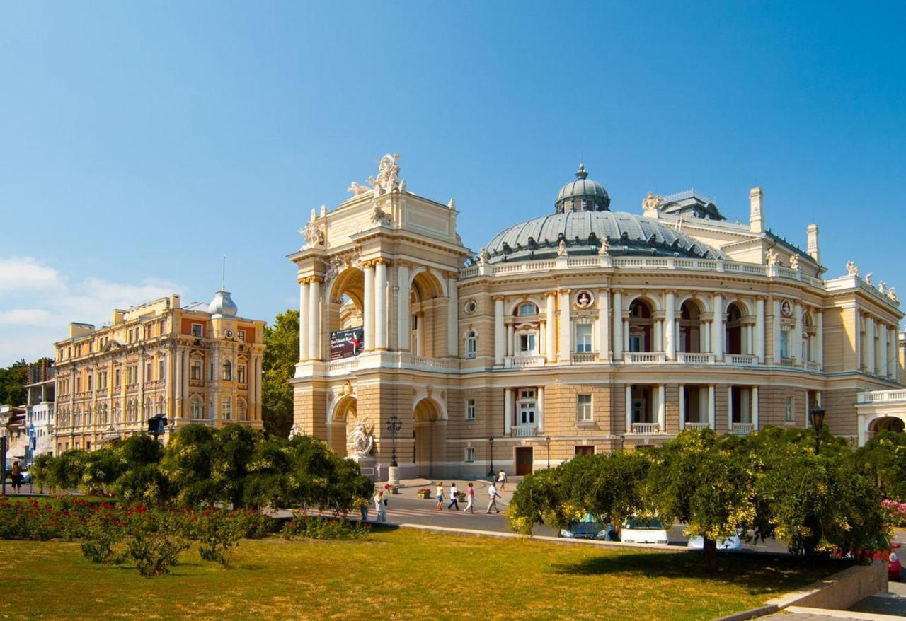 Center Of Odessa. Comfortable 2 Rooms Apartment Exteriér fotografie